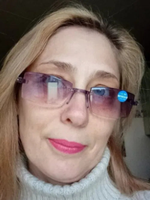 <em><strong>Florentina Popescu</strong></em>